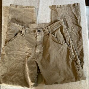 Wrangler khaki cargo pants men’s size 30 X 30 work pants